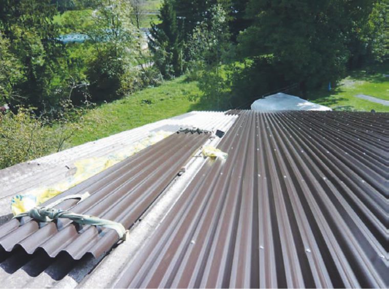 Dach Material